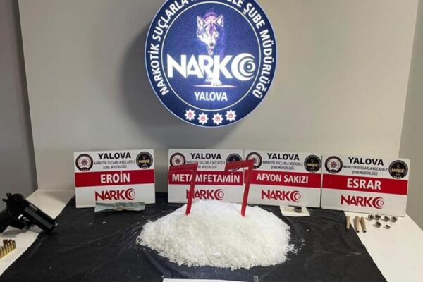 Uyuşturucu Operasyonunda Yakalanan 4 Zanlı Gözaltına Alındı