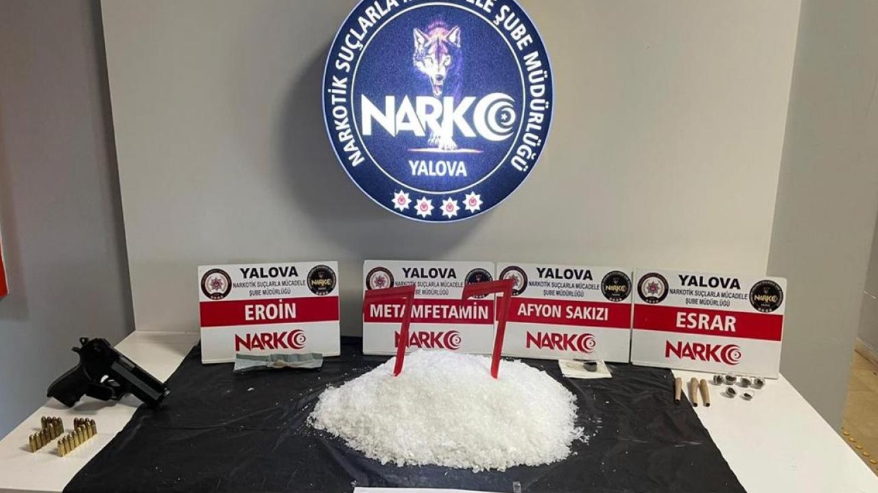 uyuşturucu operasyonunda yakalanan 4 zanlı gözaltına alındı