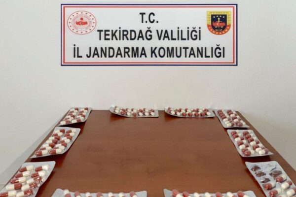 Uyuşturucu Operasyonunda Zanlılar Yakalandı