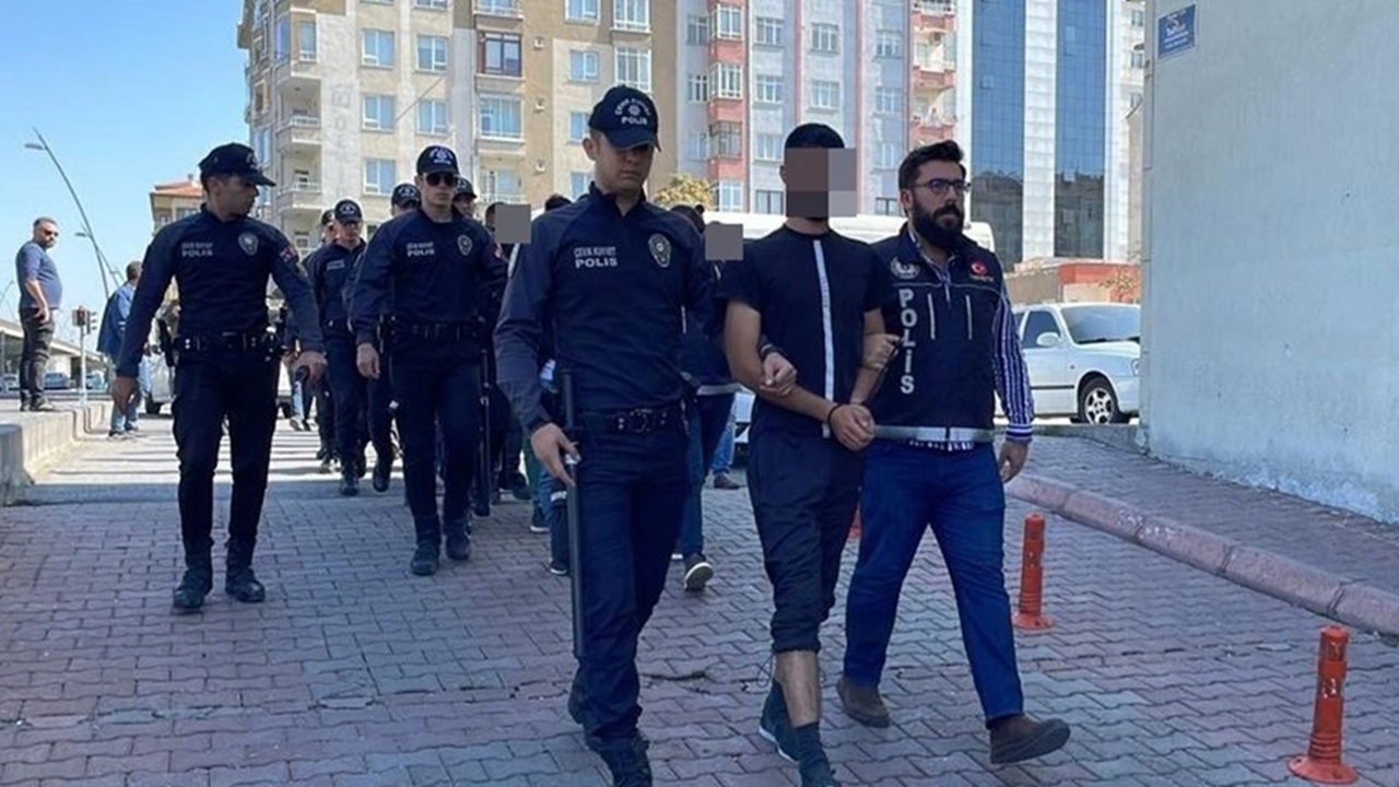 uyuşturucu ticareti yaptıkları İddiasıyla 13 Şüpheli yakalandı