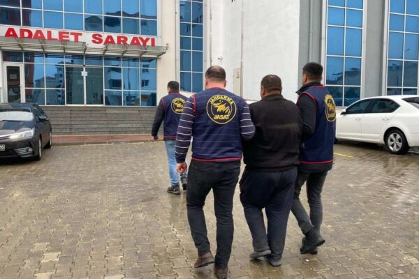 Uyuşturucudan 15 Yıl 17 Ay Kesinleşmiş Cezası Bulunan Hükümlü Yakalandı