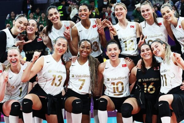 VakıfBank Yarı Finalde Tianjin Bohai Bank’ı 3-0 Mağlup Ederek Finale Yükseldi