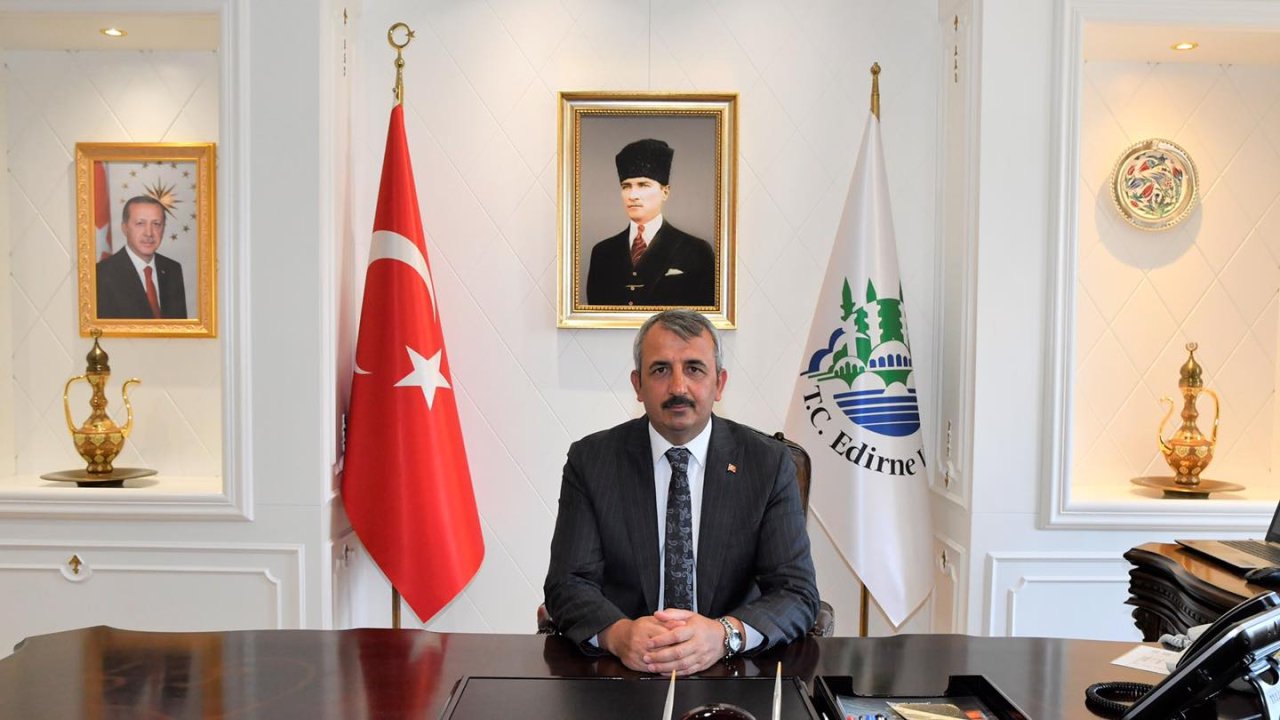 vali yunus sezer cumhuriyetin 100 yılı İçin mesaj yayımladı