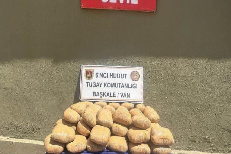 Van’da 130 kilogram toz esrar ele geçirildi