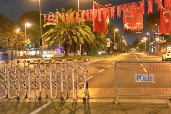 Vatan Caddesi ve Bağlantı Yolları Cumhuriyetin 100. Yılı İçin Kapatıldı