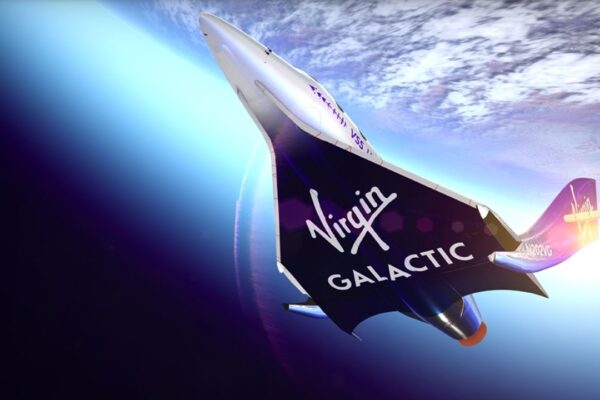 Virgin Galactic İlk Ticari Uzay Uçuşunu Yapacak!