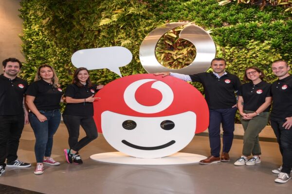 Vodafone’un Dijital Asistanı TOBi Sesli Destekle Güçleniyor!