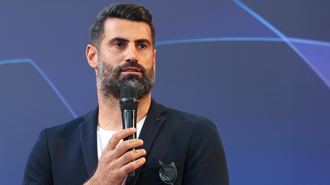 volkan demirel euro 2032 sunumunda konuşma yapacak