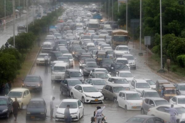 Yoğun Sağanak Yağış Trafiği Yüzde 80’e Çıkardı