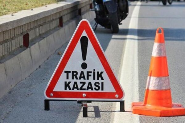Yol Kenarındaki Boşluğu Görmeyen Sürücü Yaralandı