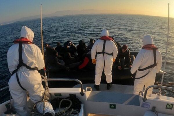 Yunanistan’a Gitmek İsteyen Göçmenler Yakalandı