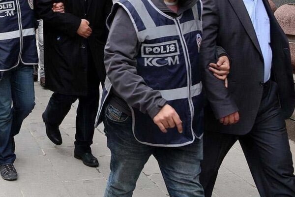 Yunanistan’a kaçmak Üzere Olan 5 FETÖ Şüphelisi Tutuklandı