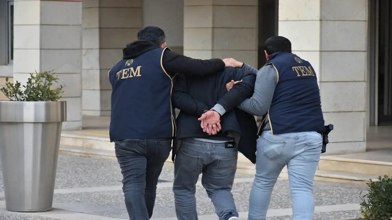 yunanistana kaçmaya Çalışan 2 fetÖ Üyesi tutuklandı