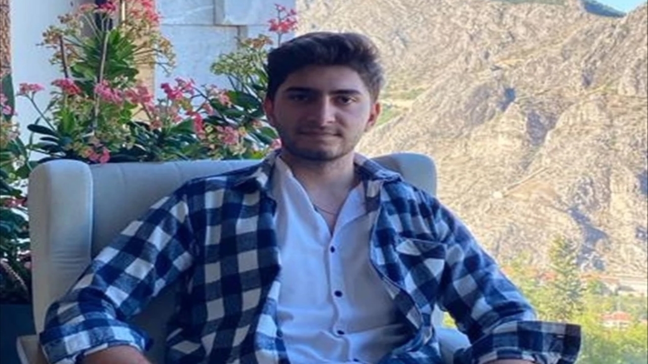 yüzme havuzundaki acı olayın ardından alper kaan er memleketi samsunda toprağa verildi