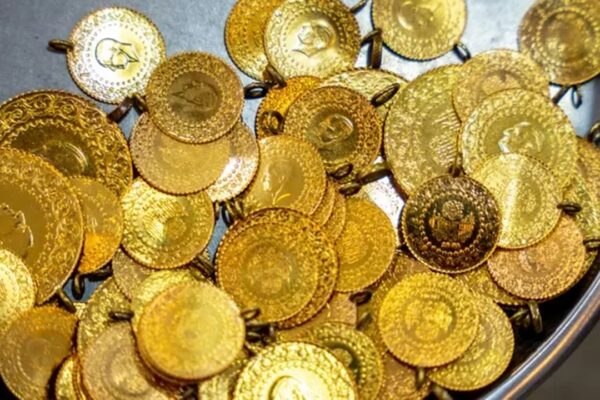 Altının Kilogram Fiyatı 2 Milyon 63 Bin Liraya Yükseldi