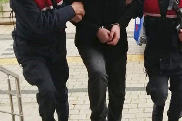 15 Yıl 8 ay Kesinleşmiş Hapis Cezası Bulunan Firari Yakalandı
