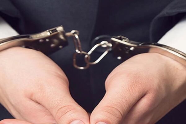 Fuhuş Operasyonunda 8 Zanlı Tutuklandı