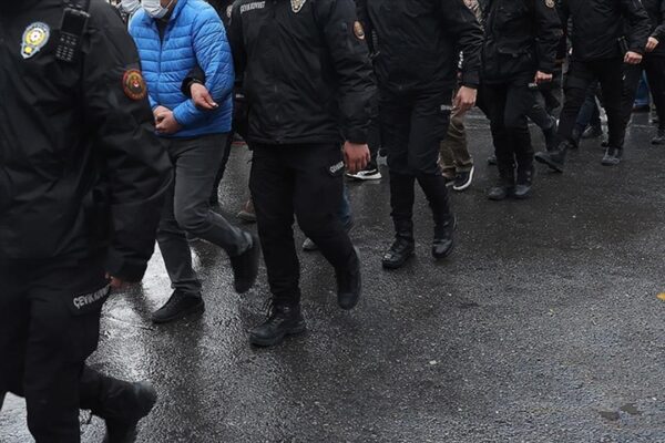 İstanbul’da 568 Kişi Gözaltına Alındı