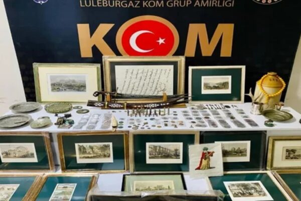 Kırklareli Merkezli 11 İlde Tarihi Eser Kaçakçılığı Operasyonunda 20 Şüpheli Yakalandı