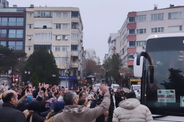Kırklareli’nde 70 Kişi Umre İçin Kutsal Topraklara Uğurlandı