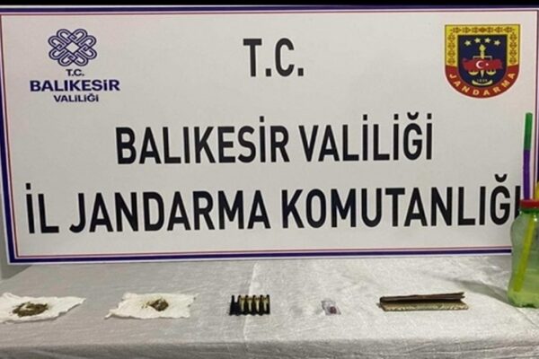 Gömeç’te Uyuşturucu Operasyonunda 4 Şüpheli Yakalandı