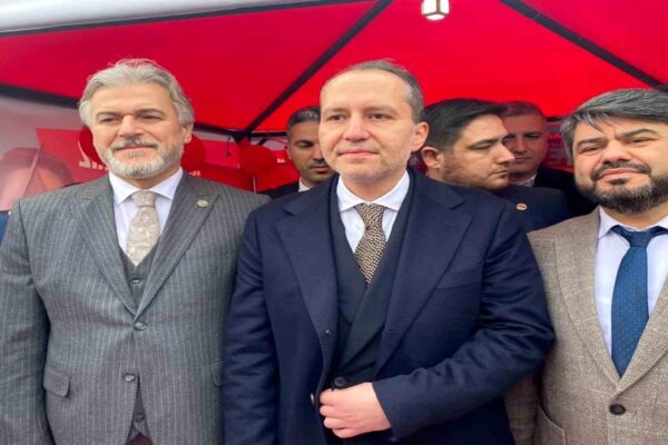 Yeniden Refah Partisi Genel Başkanı Erbakan Ümraniye’de Konuştu