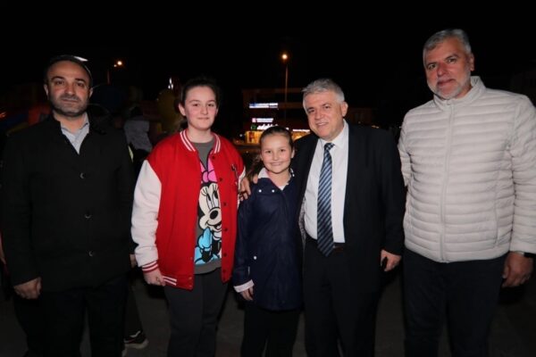 Erenler İlçesinde Çocuklar Ramazan Şenlikleriyle Eğleniyor