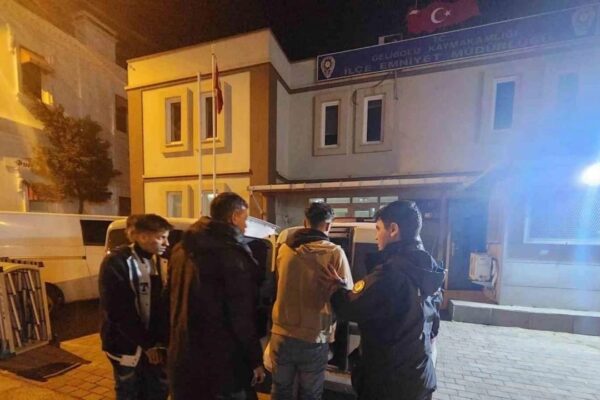 Gelibolu’da 4 Düzensiz Göçmen Yakalandı