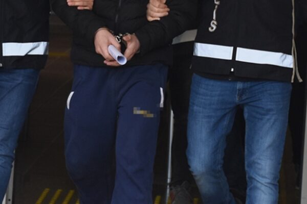 Göçmen Kaçakçılığı Operasyonunda 16 Kişi Tutuklandı