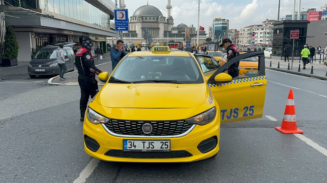 İstanbulda polisten huzur uygulaması