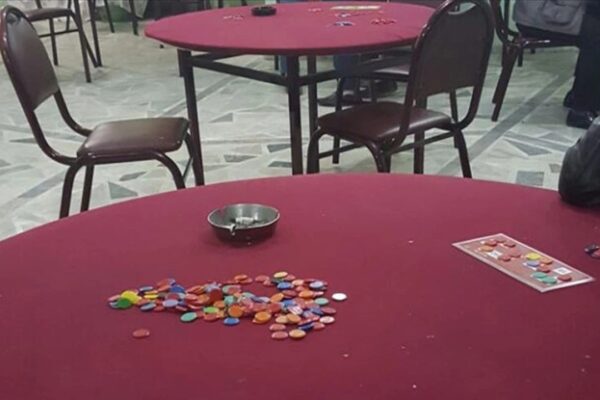 Kumar Oynayan 22 Kişiye Para Cezası Verildi