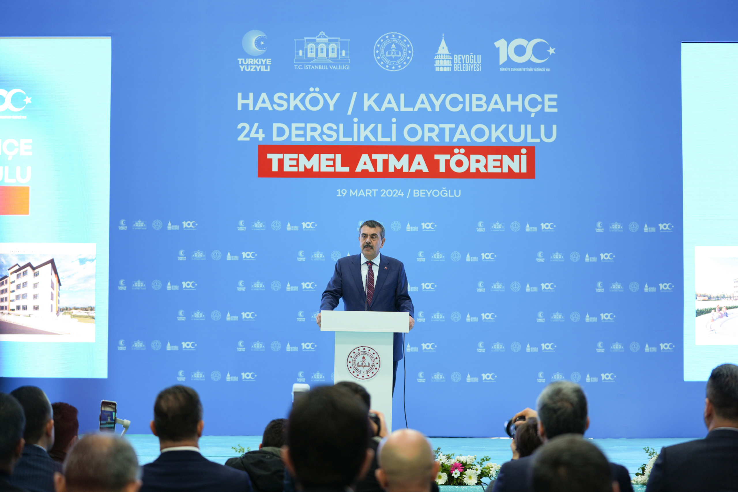 milli eğitim bakanı yusuf tekin beyoğlu kalaycıbahçe ortaokulu temel atma törenine katıldı