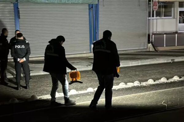 Kocaeli’de Çıkan Silahlı Kavgada 1 Kişi Ağır Yaralandı