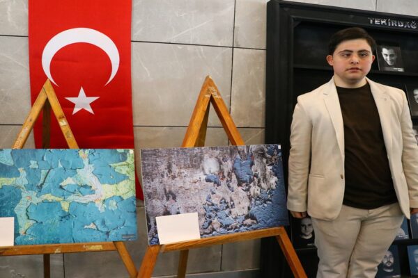 Tekirdağ’da Down Sendromlu Fotoğrafçı Dördüncü Sergisini Açtı