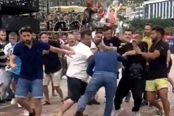 Alanya’da Tekneciler Arasında Çıkan Kavgada 6 Kişi Yaralandı