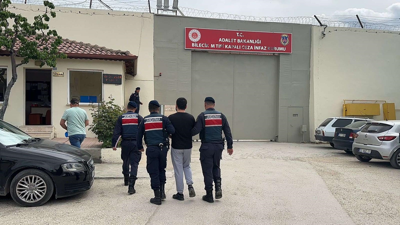 bozüyükte kesinleşmiş hapis cezası bulunan firari hükümlü yakalandı