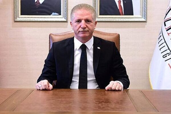 İstanbul Valisi Davut Gül Şehitlik Ziyareti Gerçekleştirdi