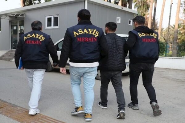Dolandırıcılık İddiasıyla Yakalanan 2 Zanlıdan Biri Tutuklandı
