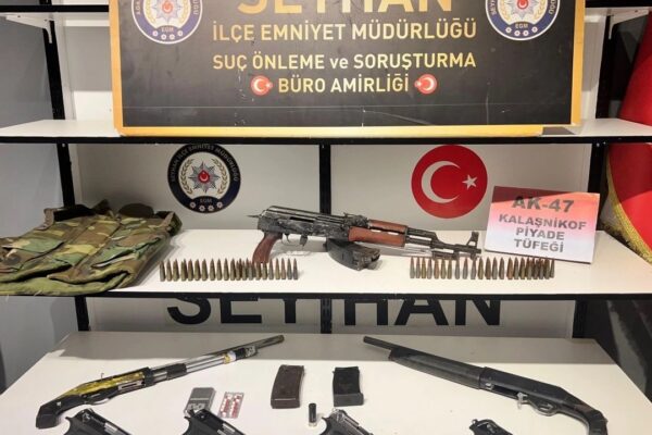 Adana’da Silah ve Uyuşturucu Bulunan Çiftliğe Operasyon