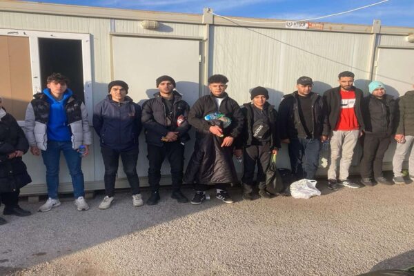 Edirne’de Düzensiz Göçmen Operasyonu: 19 Göçmen Yakalandı