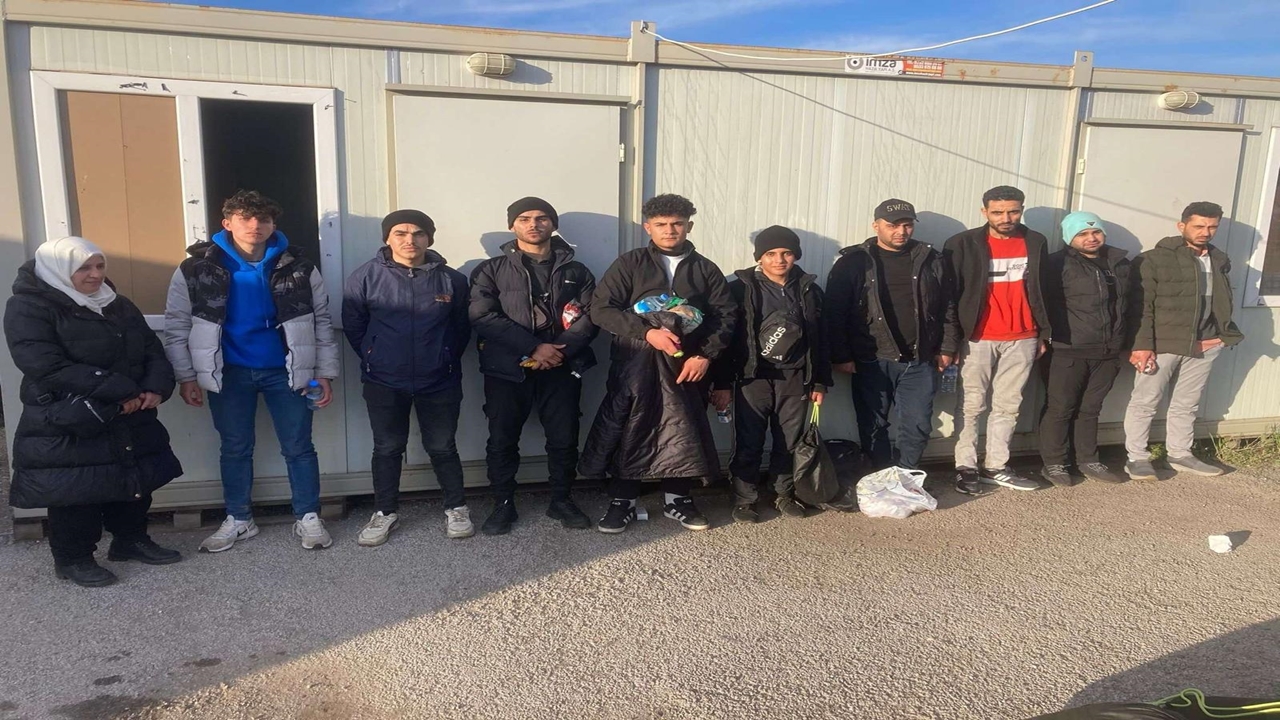 edirnede 19 düzensiz göçmen yakalandı