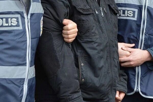 Göçmen Kaçakçılığı Suçundan Aranan Firari Yakalandı