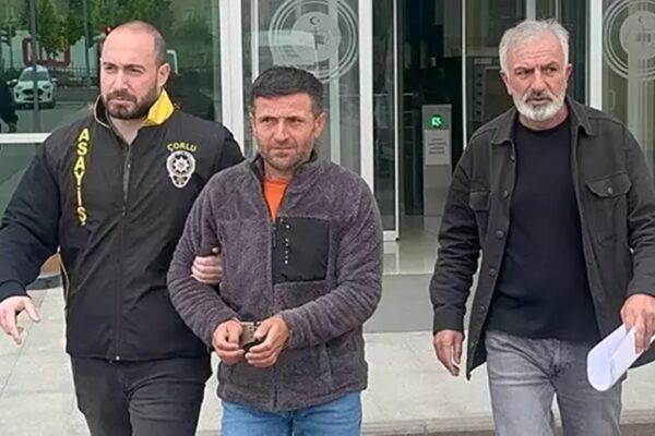Doktor Taklidi Yapan Hurdacı Dolandırıcılıktan Tutuklandı