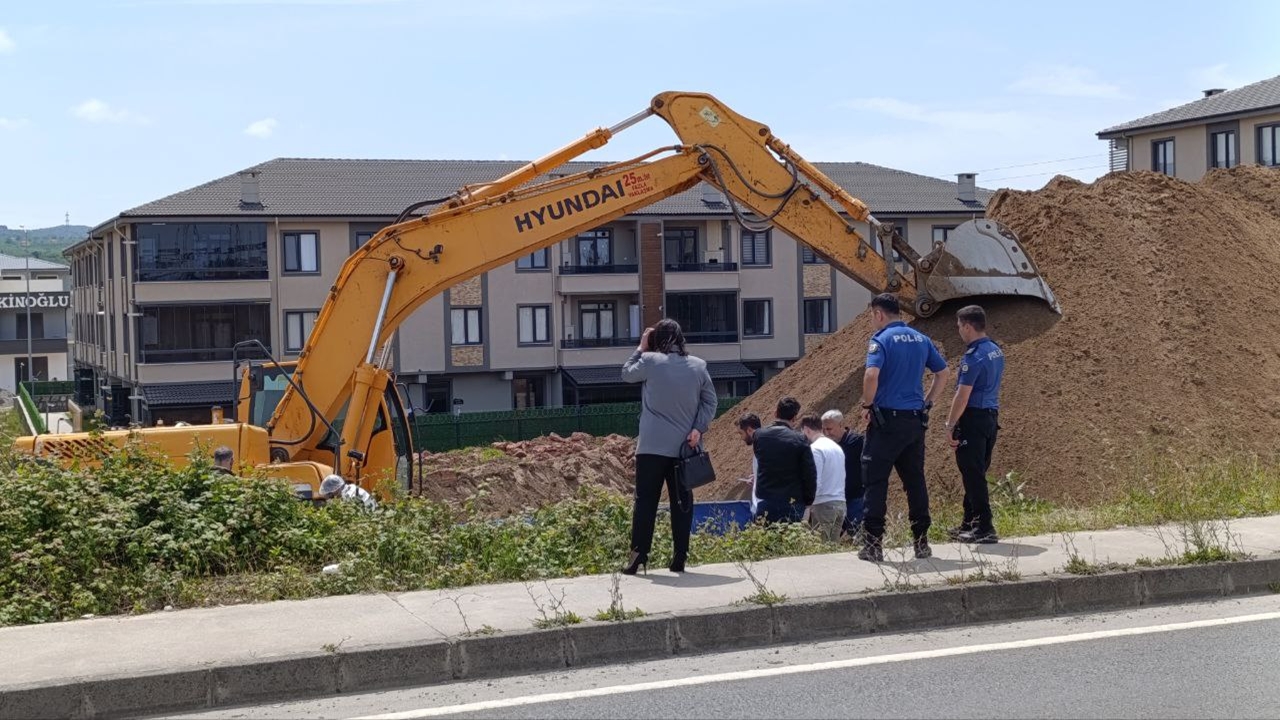 sakaryada inşaat kazısında ceset bulundu