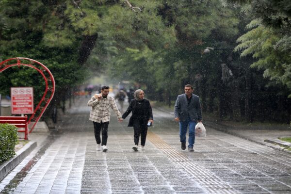 Kırklareli’nde Şiddetli Sağanak Yaşandı