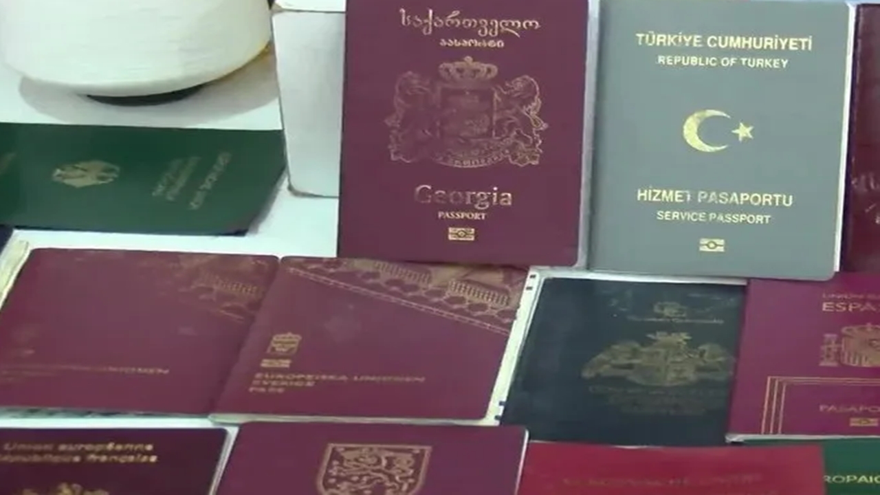 Sahte Pasaport İle Kaçakçılık Yapan 4 Şüpheli Gözaltına Alındı