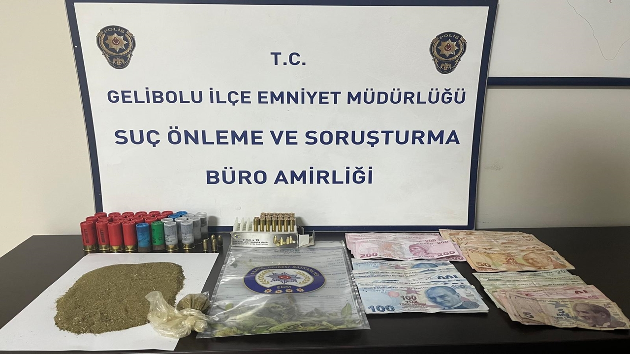 Gelibolu'da uyuşturucu operasyonunda 4 şüpheli yakalandı