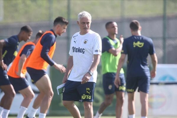 Fenerbahçe Yeni Sezon Hazırlıkları Kaynaşlı’da Sürdürüyor