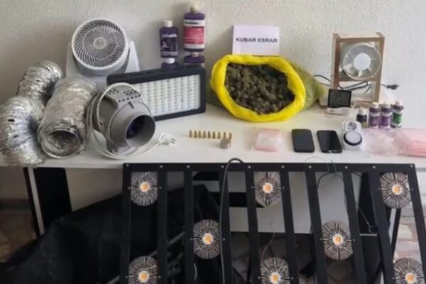 Uyuşturucu Üretimi Yapan 5 Kişi Yakalandı