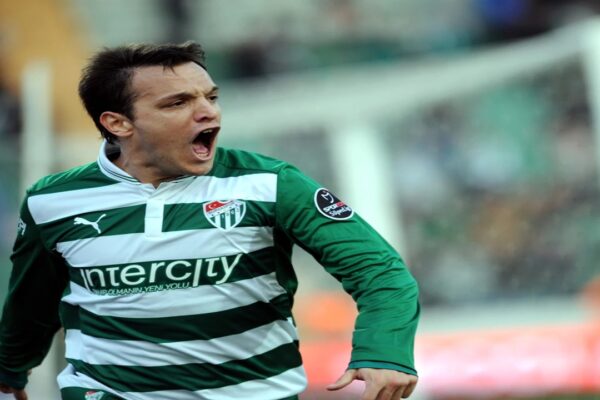 Bursaspor Teknik Direktör Olarak Pablo Martin Batalla İle Anlaştı